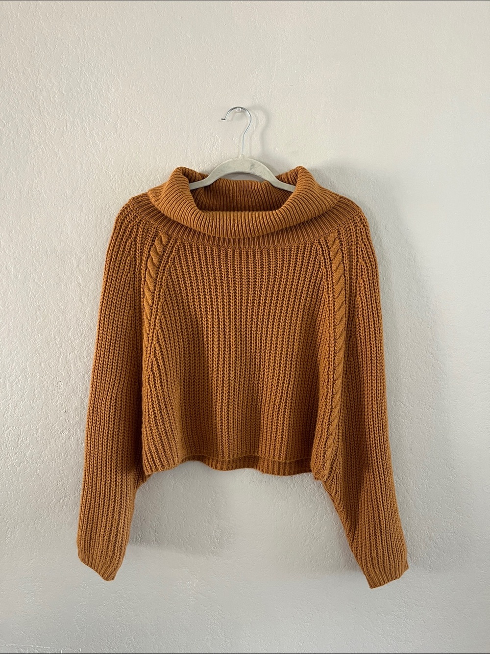 Cropped Ribbed Turtleneck Sweater - Camel Orange